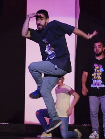 02breakdance