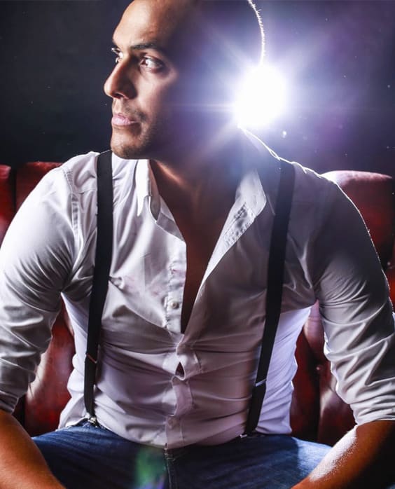 konstantinos_bio Christina_bio